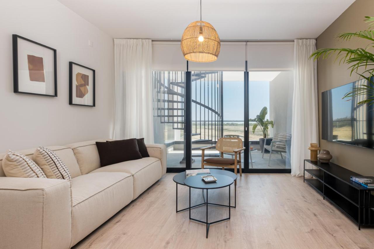 Sunset Gardens Apartment Limassol Ngoại thất bức ảnh