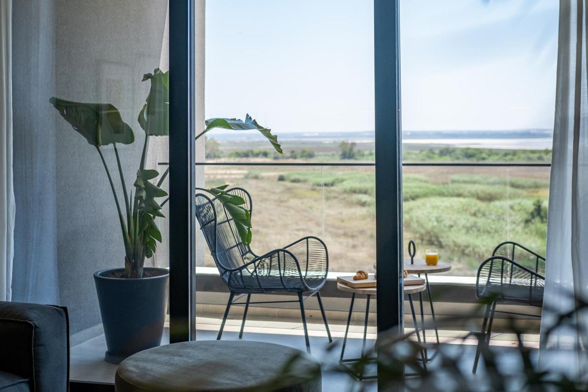 Sunset Gardens Apartment Limassol Ngoại thất bức ảnh