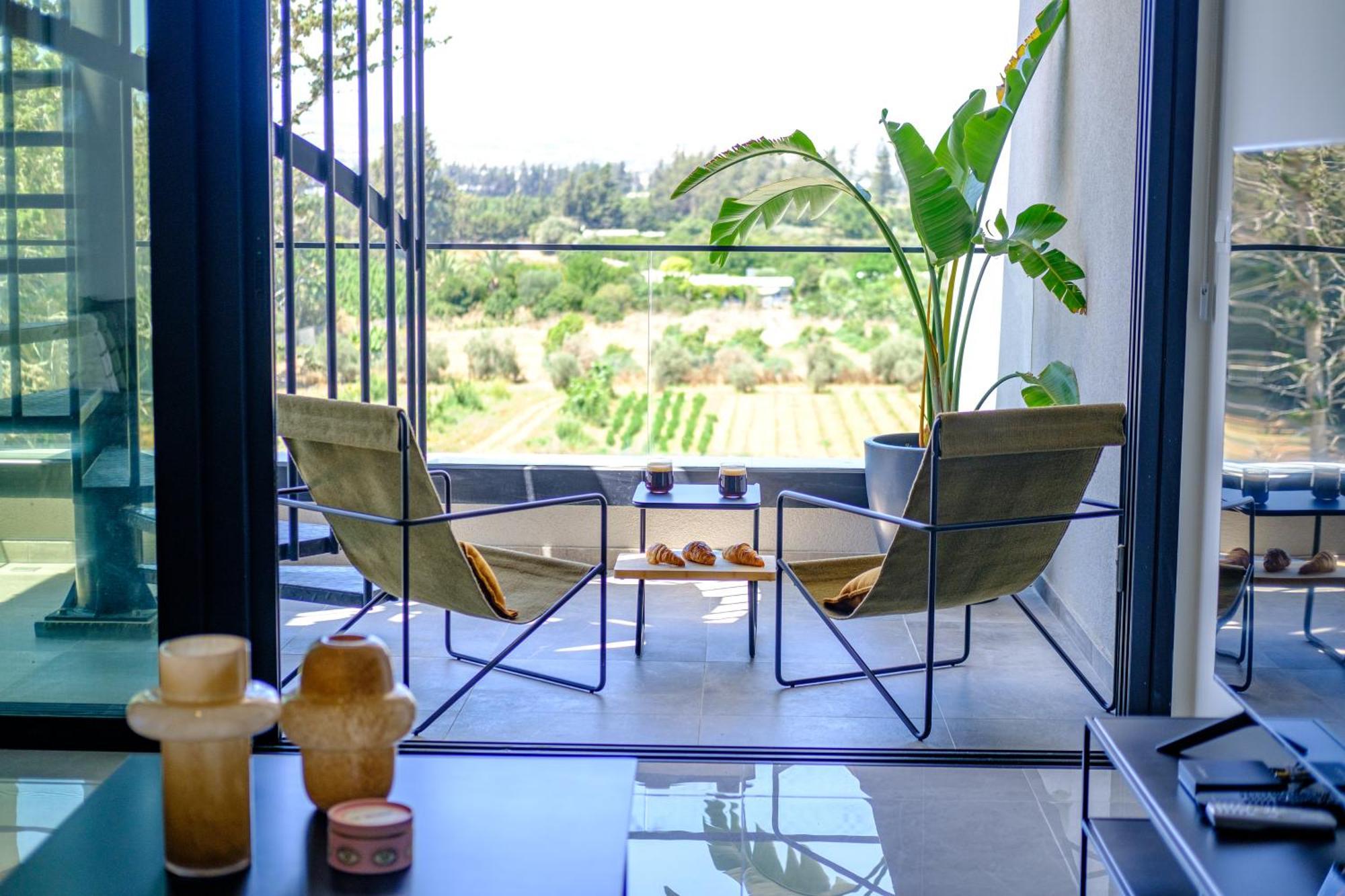 Sunset Gardens Apartment Limassol Ngoại thất bức ảnh