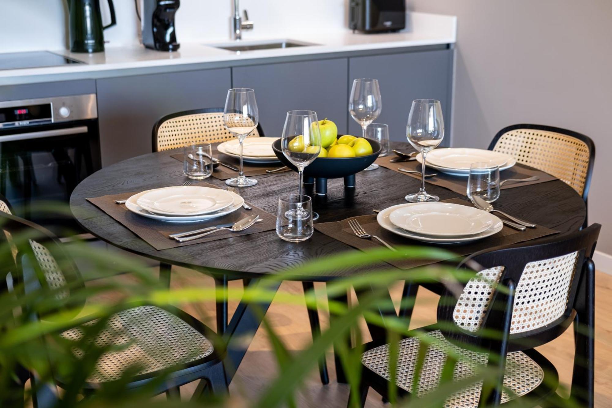Sunset Gardens Apartment Limassol Ngoại thất bức ảnh